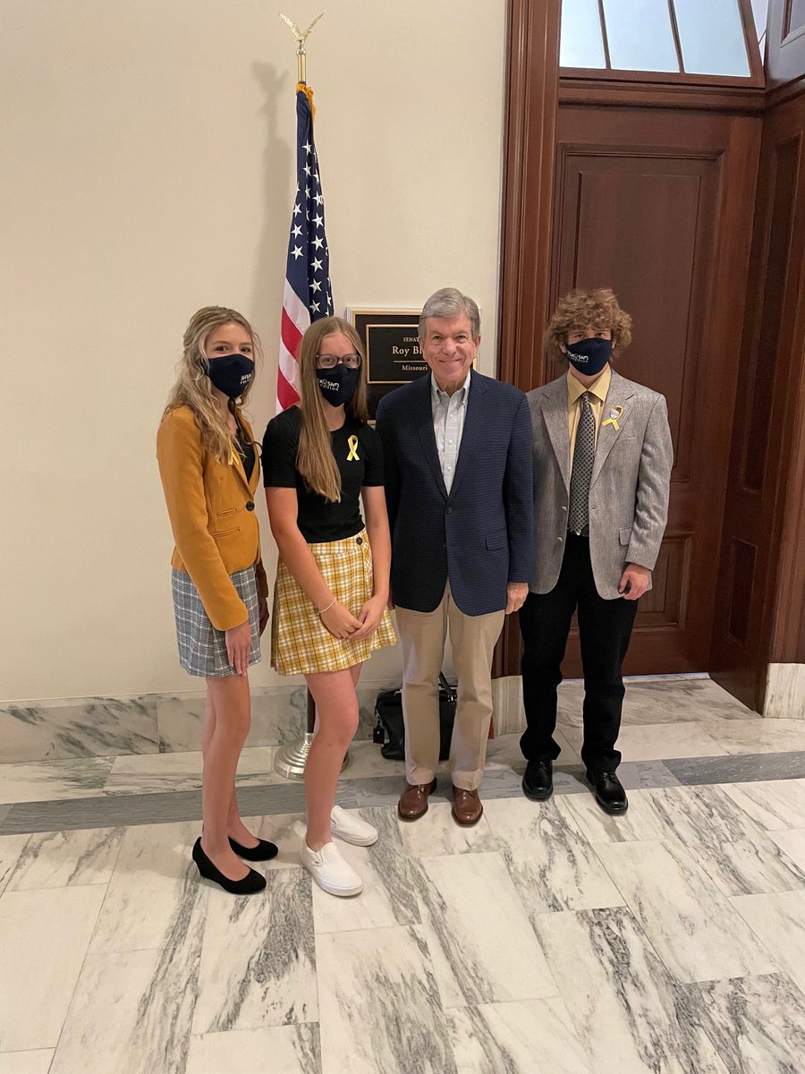 Great to see @SuperSamHeroes youth ambassadors today from Fulton. Thanks for all your work fighting for pediatric cancer patients and survivors. This has been a longtime priority for me and I’ll continue doing all I can to support your lifesaving work.
