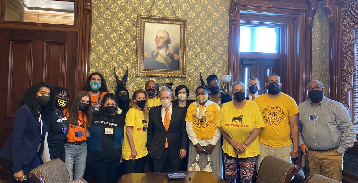 John Brown from <a href="/KCTenants/">KC Tenants</a> led a powerful closing: "My family is separated, we're scarred forever by our eviction. Mr. Sperling, you advise the president on recovery. I need you to be thinking about MY recovery. Not the economy. Not the industries. People like me."