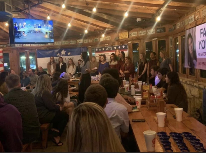 Gossip Girl tweet media