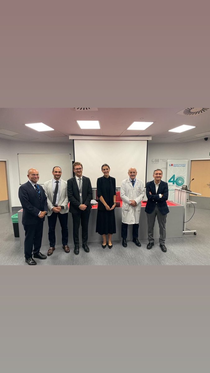 Enrique Mercader (@emercader_md) on Twitter photo Ha sido un honor formar parte de este tribunal de tesis en el Hospital Ramón y Cajal. Enhorabuena a los directores por tan brillante trabajo y a la nueva doctora. Además una oportunidad para reencontrar a colegas y amigos. Gracias <a href="/Joaquin_Gom/">Joaquín GómezRamírez</a>, <a href="/jevillarmo/">Jesús Villar del Moral</a> Ha sido un honor formar parte de este tribunal de tesis en el Hospital Ramón y Cajal. Enhorabuena a los directores por tan brillante trabajo y a la nueva doctora. Además una oportunidad para reencontrar a colegas y amigos. Gracias <a href="/Joaquin_Gom/">Joaquín GómezRamírez</a>, <a href="/jevillarmo/">Jesús Villar del Moral</a>
