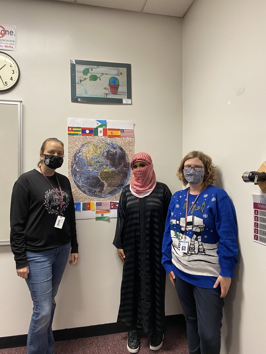 MsHellyersClass's tweet photo. GFC Homecoming: Holiday! We are celebrating Halloween, Eid, and Christmas! @GFC_Activities #OnwardCentral @GFSchools https://t.co/8PQnkt1GwG