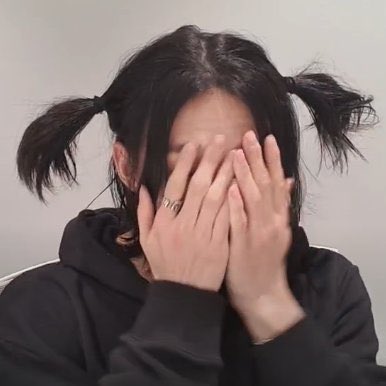 harububble's tweet photo. Stay Selca Day pata despedir el cabello largo de Hyunjin ♥︎
#StaySelcaDay #현진 #Hyunjin #HwangHyunjin #skz #스트레이키즈 @Stray_Kids https://t.co/yQj6mThFd4