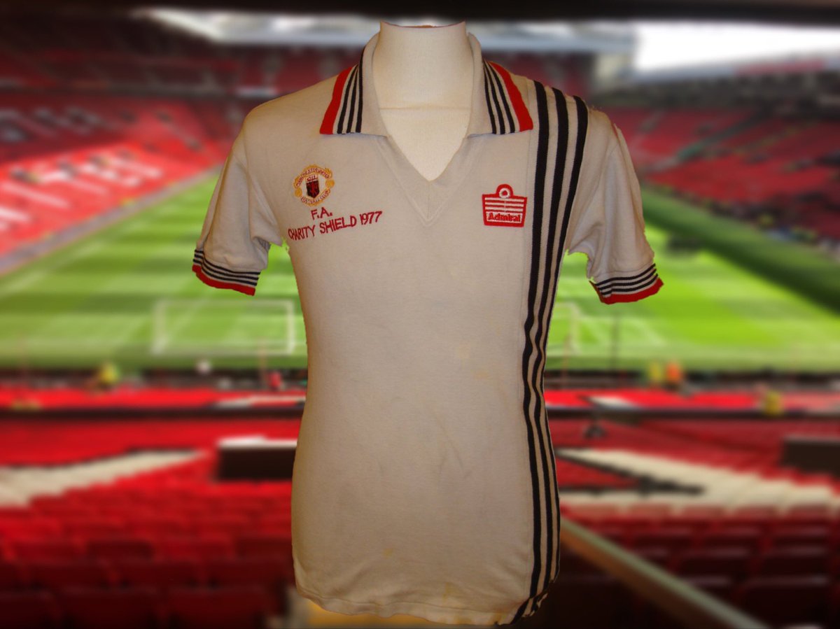 mufcshirts's tweet photo. @TraMufc Definite #legacyred with some #matchworn #legacy #mufc shirts https://t.co/LGMTO9FoAI