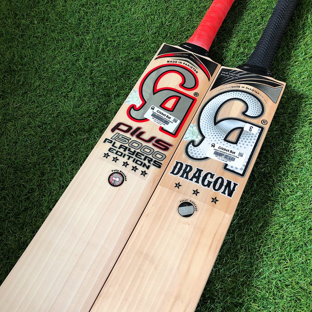 Take a look at these beautiful CA bats 🏏 stunning stickers and a lovely piece of willow 🌲 😎