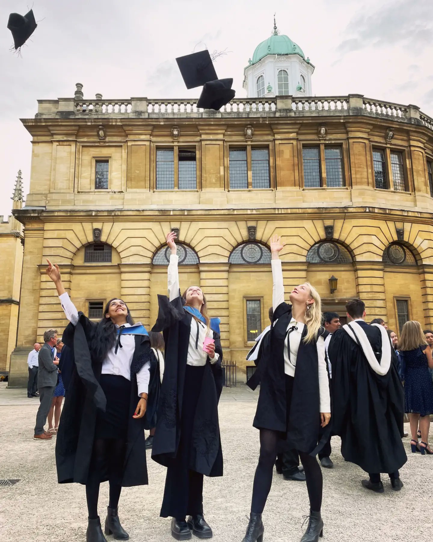 University of Oxford on Twitter "Graduation season 🎓 Congratulations