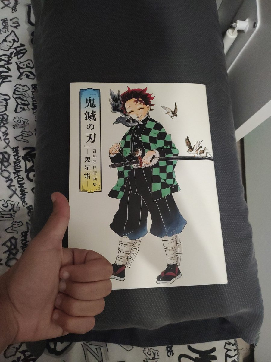 Kriiskid's tweet photo. @NormaEdManga No me puedo creer que justo hoy lo haya comprado 😱 https://t.co/W5ZiDAuuEV