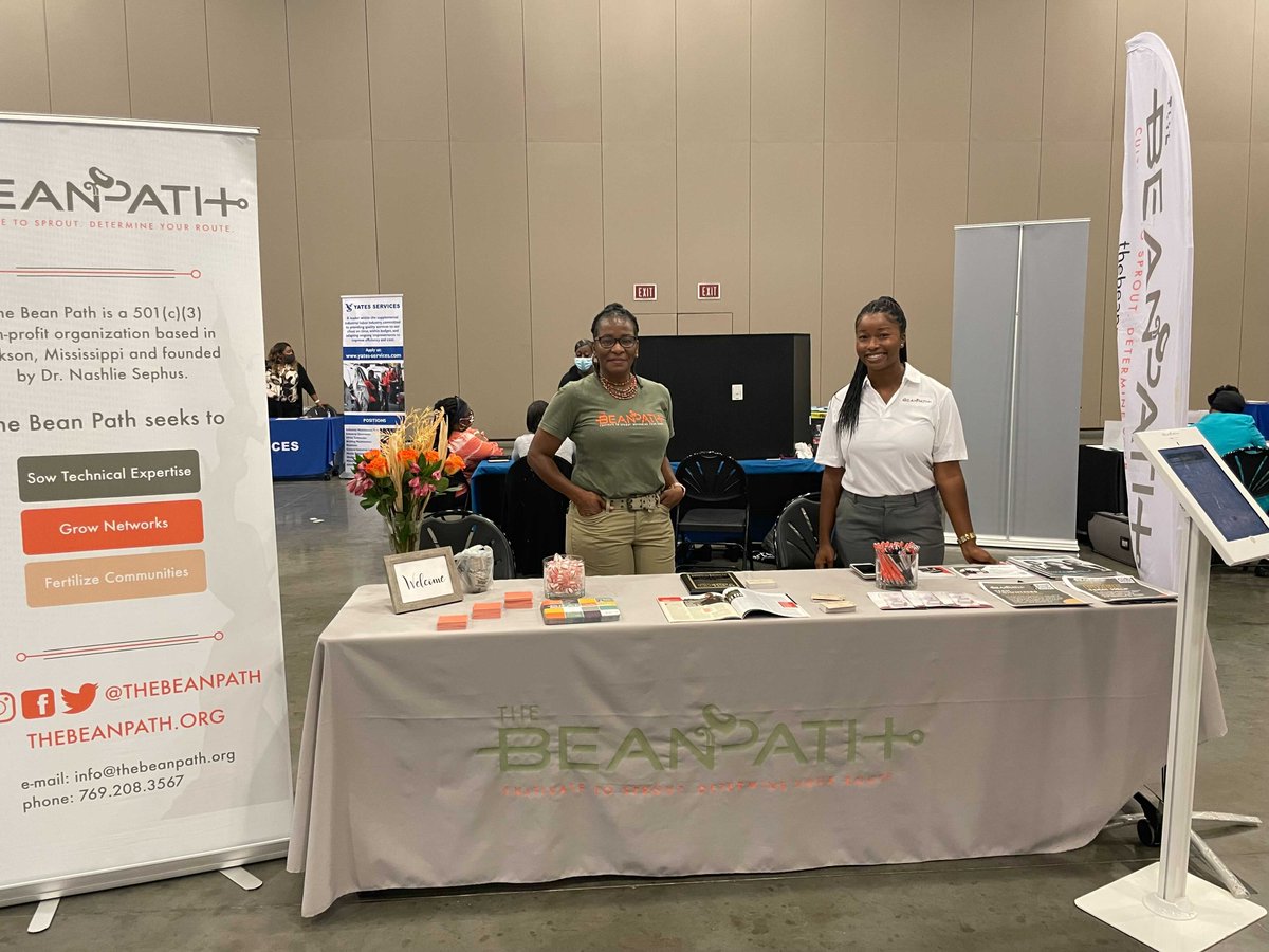 theBeanPath's tweet photo. Hey hey! Today, we're at the Third annual Tech Jxn!! This event is held to educate high school students and the public on core aspects of TECH.
We have surely enjoyed speaking with students about TBP, our mission, and exposing them to careers in TECH, etc... #WeDoTech #JacksonMS https://t.co/6JNN9h0C8Z