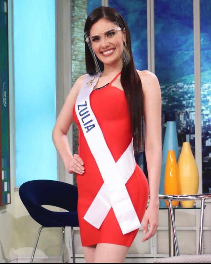 FarandulerosVe's tweet image. #MissZulia ya está comiendo sin sal , tengan calma.