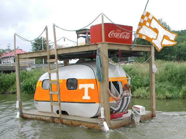 When someone says “bet the house” in Tennessee what exactly does that equal for a 65 year old tin-roofed trailer that floats down the Cumberland River❓ #HillbillyMansion #TNHateWeek #HomesteadExemption
