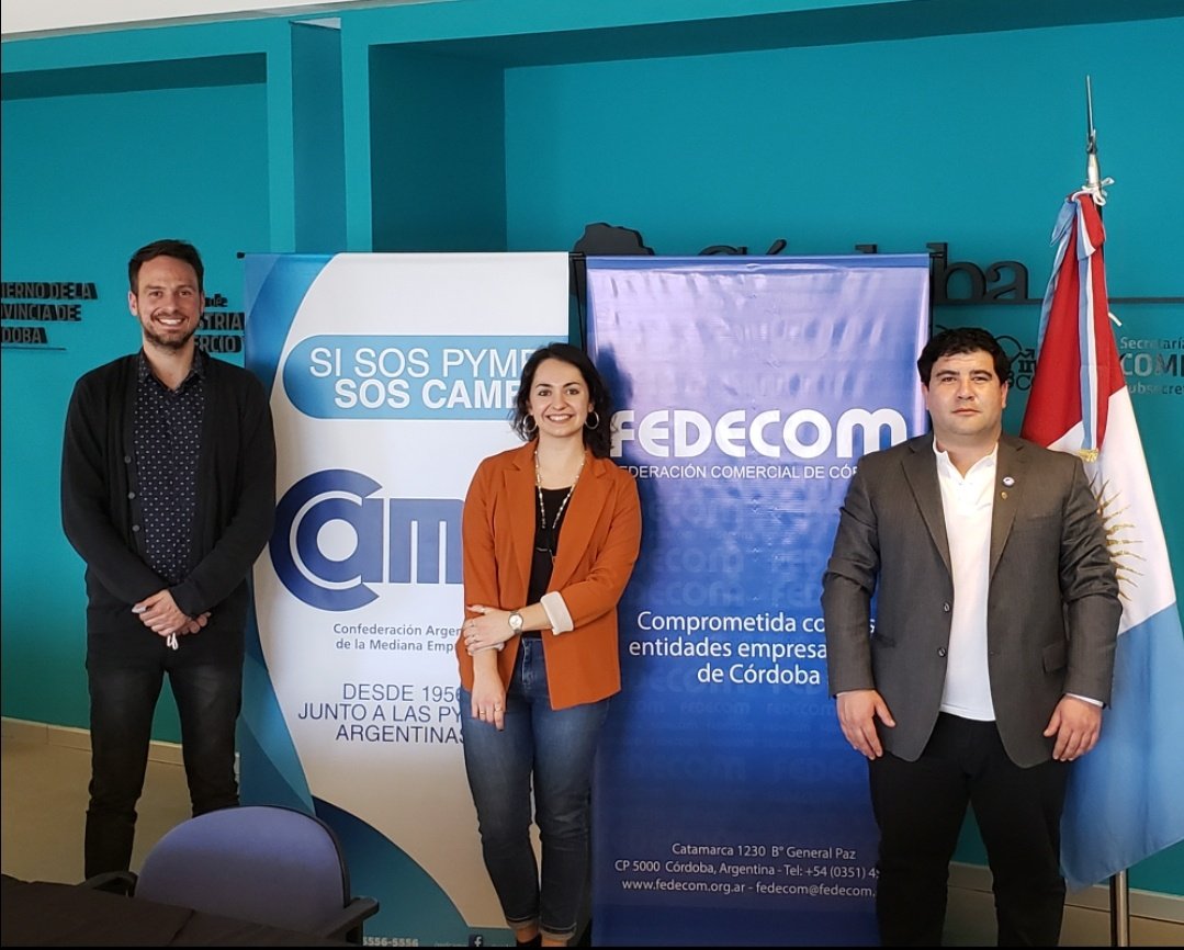 📸 Con <a href="/gaston_azcona/">gaston azcona</a>, refte de Federación Económica de San Juan y provincial de #CAMEJoven; Mariana Pacheco, referente de Córdoba y jóvenes convocados.