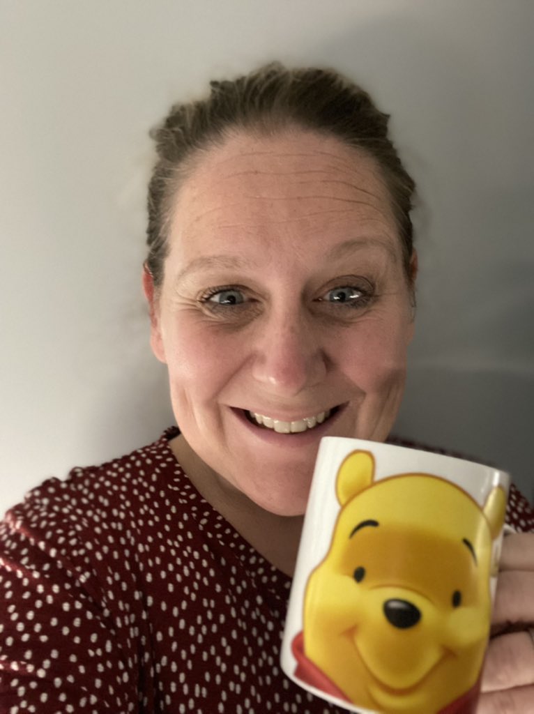NewarkPrimary's tweet photo. @CraigmarlochINV thank you for inviting me to your #VirtualCoffeeMorning in aid of @macmillancancer ❤️🍩☕️ https://t.co/ugyHTJJMN8