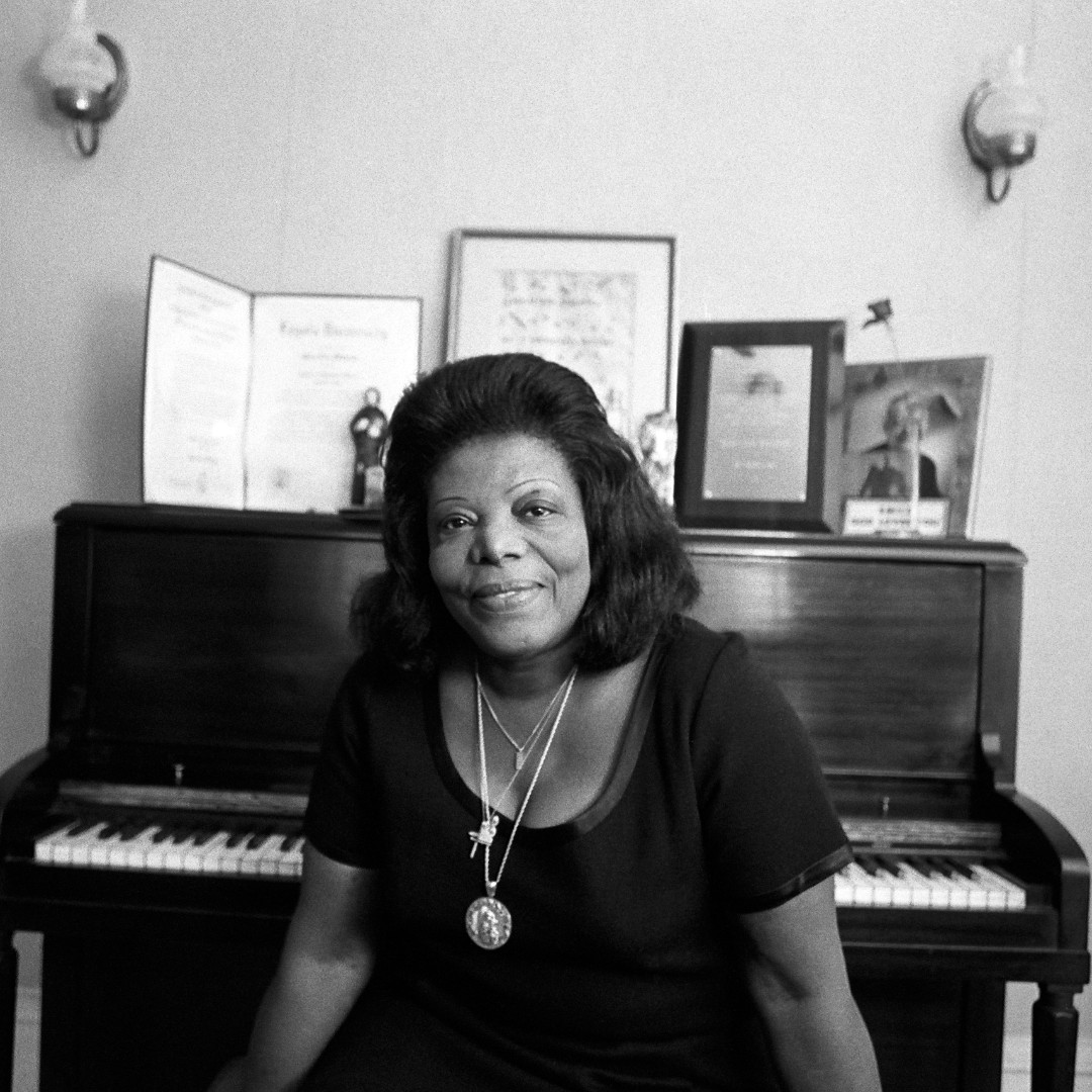 'Jazz is love. You have to lay into and let it flow.' Mary Lou Williams Roll 'em 🎶 youtu.be/68dQrPjPt-8 Live at the Keystone Korner, San Francisco (1977)