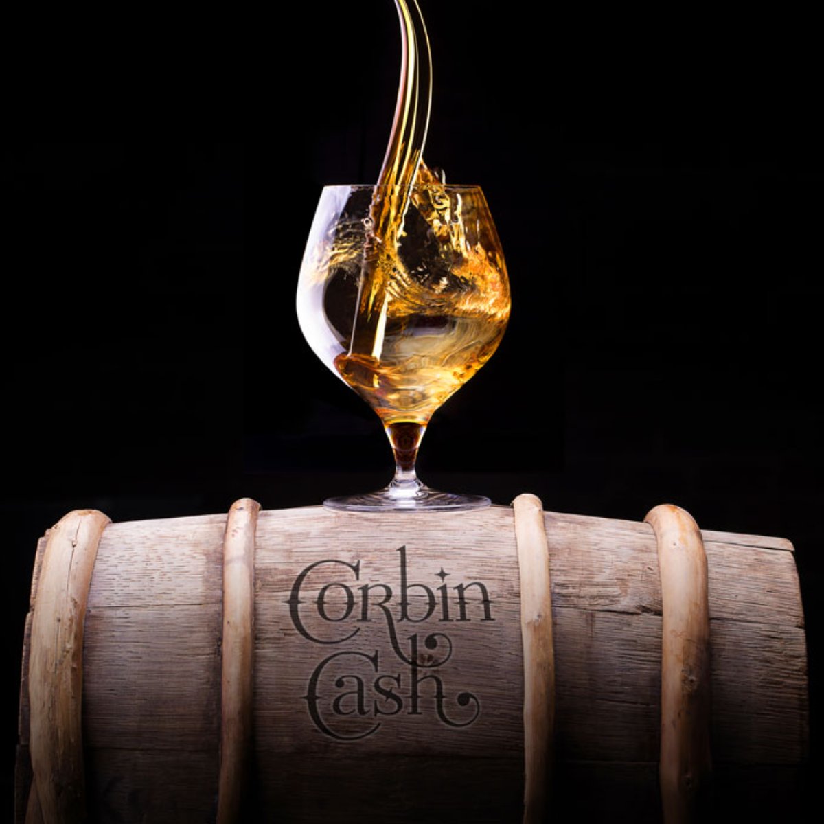 It's officially fall, so here's to the season ahead! Cheers, everyone. 🍂