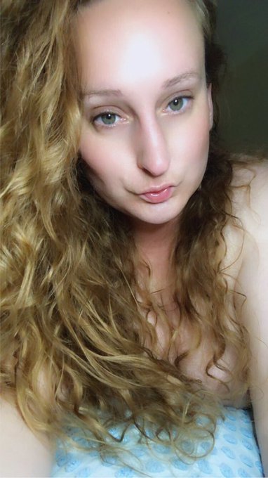 hey https://t.co/Pxo0K7CzBX