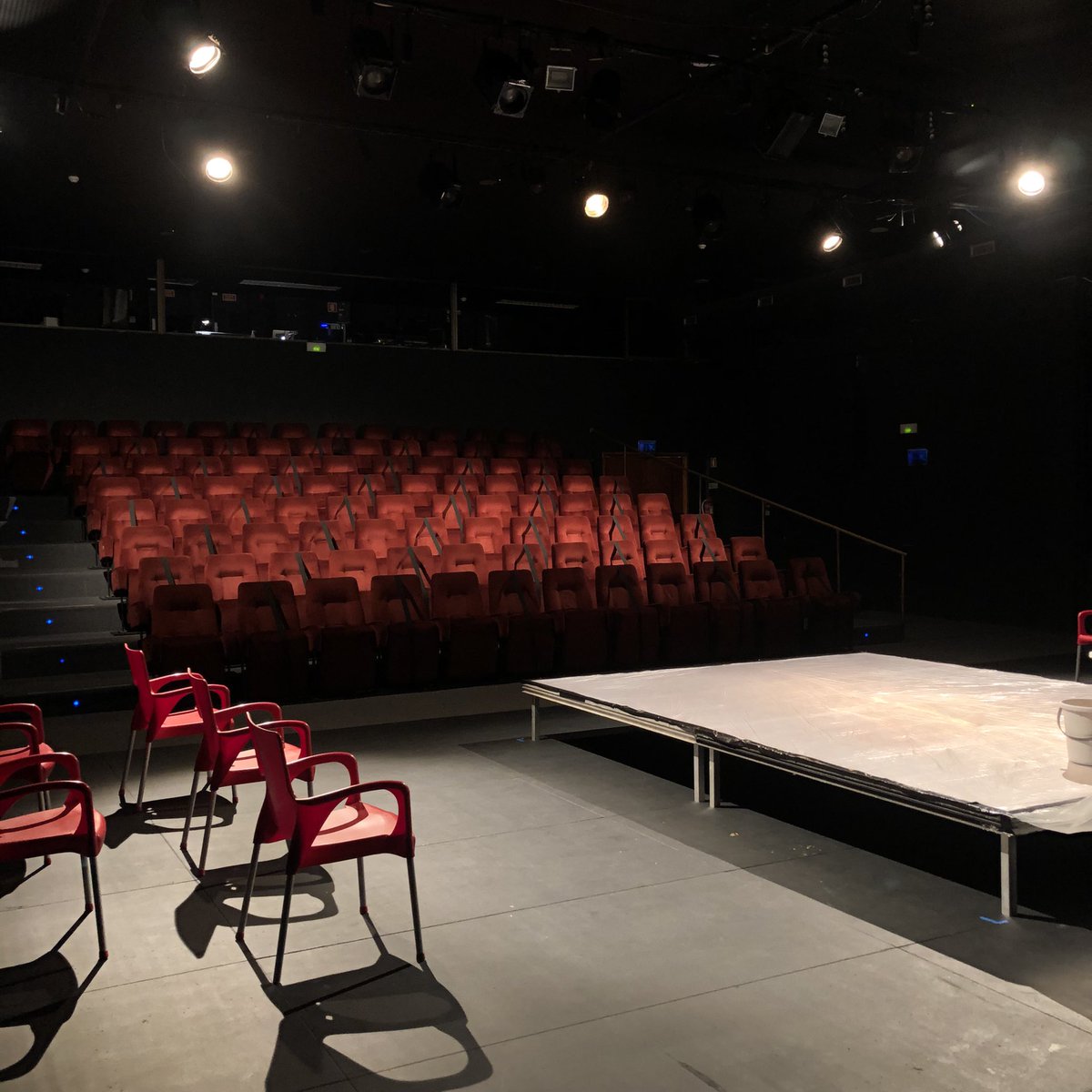 sethcompany's tweet photo. We are ready for our first live performance since February last year! Wonderful to be bringing @thistimcrouch’s I, Banquo to Teatro Experimental de Cascais! #backtolive #timcrouch #shakespeare #macbeth #ibanquo https://t.co/2g31WP0c4D
