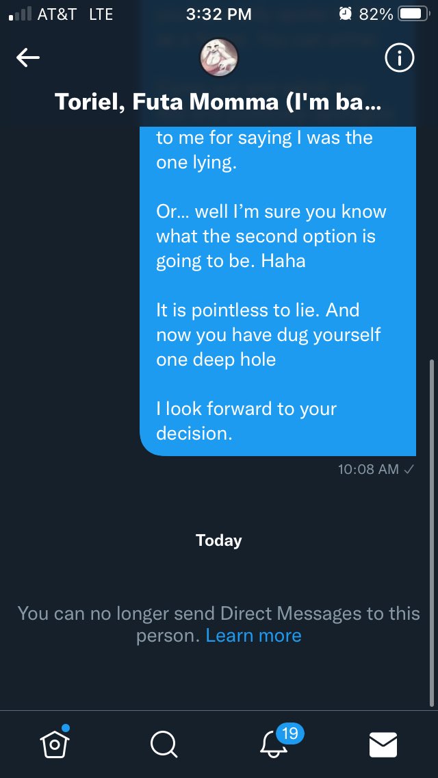 pokedexvent's tweet photo. And before anyone starts whining at me about “harassing”  Tori. I gave her a chance to come clean and look at her response to me. 

Blocked people deserve truth. 

@kinky_tori this isn’t harassment, but making false tweets about me is :) 

A crime which you did do https://t.co/dpWU8egrDa