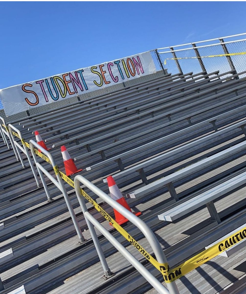 Goons_GoneWild's tweet photo. GAMEDAYYY. KICKOFF AT 7. BE THERE. WEAR NEON https://t.co/Y0mszf126u
