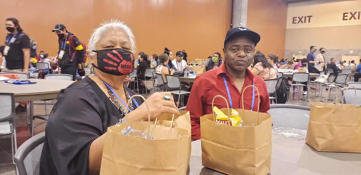 ProjectMosaicCO's tweet photo. Tell me you're at the @AISES Conference without saying you're at the #AISES2021 Conf. Oh, just sitting at a random table to eat my veggie wrap and the people next to me include Native woman PhD chemist and a nuclear physicist, nbd.
#AISES
#ScientistsOfColor
#NativeElderHero https://t.co/9z8KAusz7f