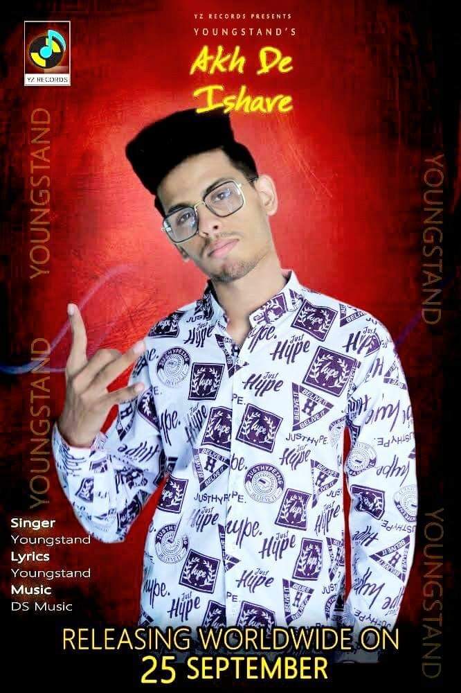 RecordYz's tweet photo. #OneyearsofAkhdeishare
Singer,Lyricist @real_youngstand 
Music,Video #DanialSohailds 
Record Label, @RecordYz 

Link: 👇
https://t.co/qX5I4CiStk 

#AKHDEISHARE #YoungStand #YoungStandArmy #YZRECORDS #Teamyzrecords #AashiqAwaaraEP #Punjabi #musicvideo #songs #year1 https://t.co/69Spy9GZgC