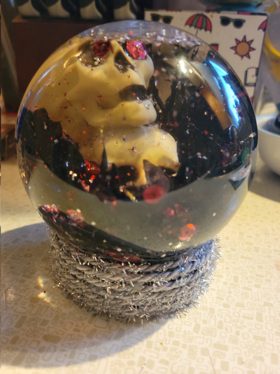 JoJosPaintShop's tweet photo. It's that time of year again! Spooky season is finally back! 

#snowglobe #skulls #flowers #spooky #SpookySzn #Halloween #decorations #artfromtheheart https://t.co/TwXlzqkRNW
