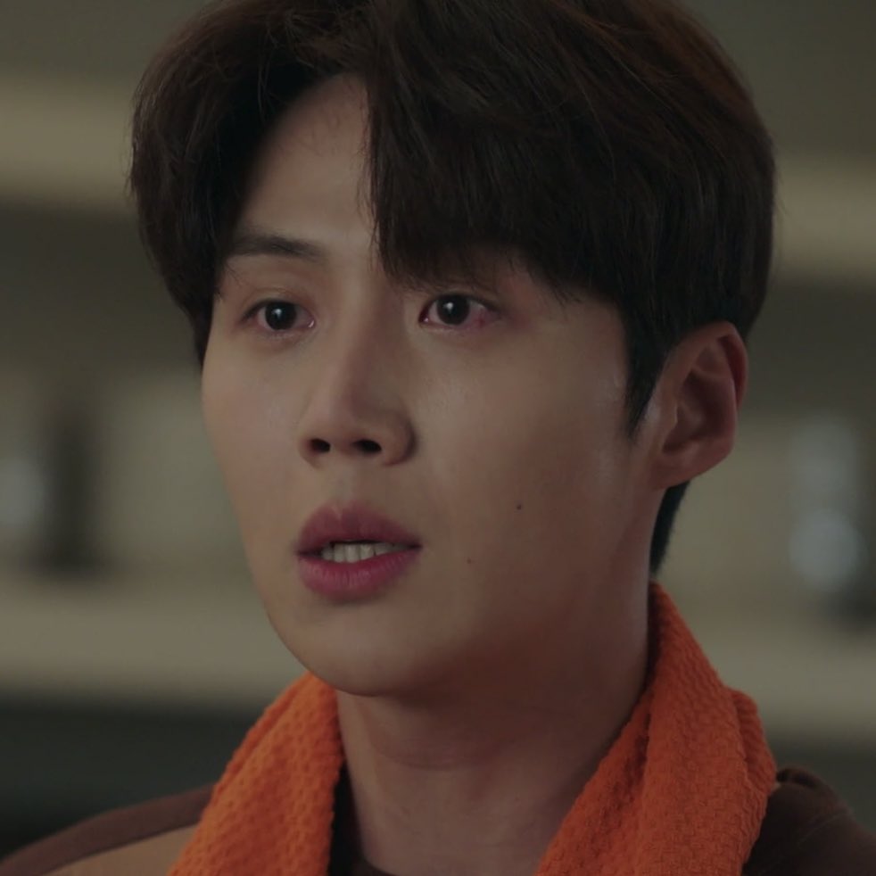취향 tweet media