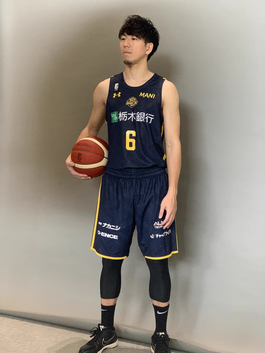 【みう】UTSUNOMIYA BREX 比江島慎 ユニフォーム FAF34usUYAI8Tt5?format=webp&