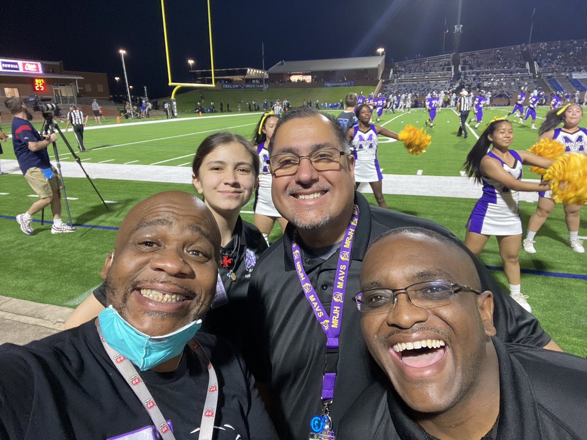 More awesome people and great people! <a href="/mr_johnliner/">John Liner</a> <a href="/RiosMarkEli777/">Mark Rios</a>