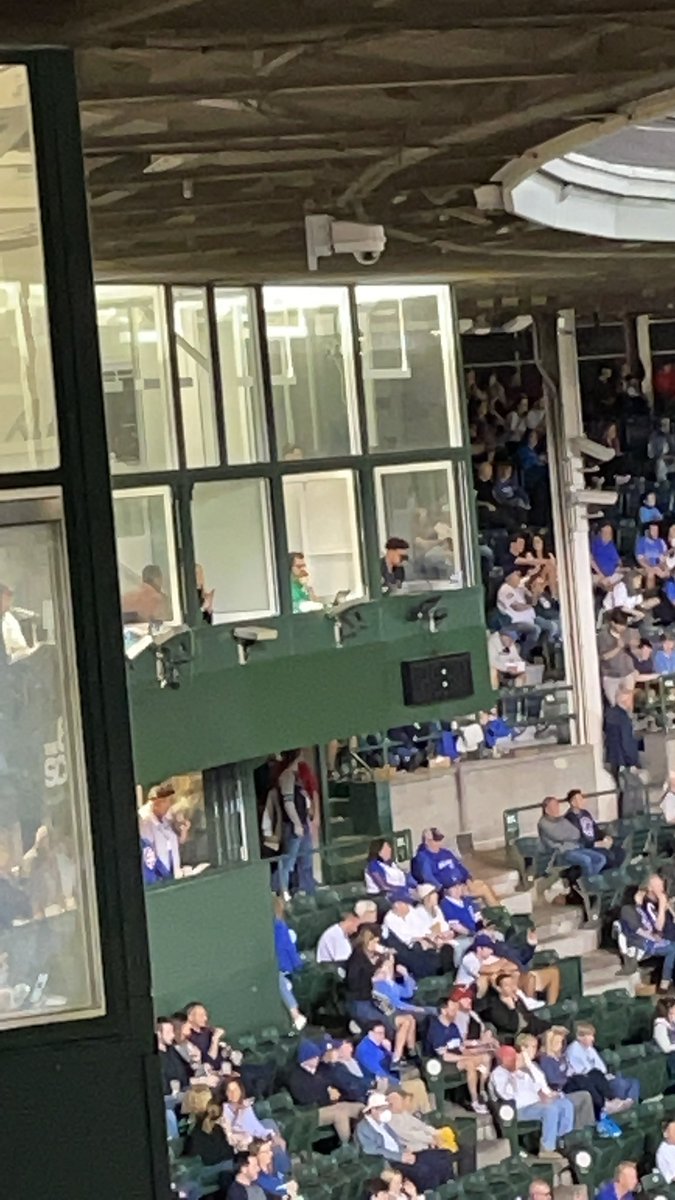 elliottbortner's tweet photo. Hey @jtheannouncer I told my daughter you’re the voice we keep hearing. Now we’re wondering, who is in the green shirt next to you? https://t.co/UGdo5jAQWB