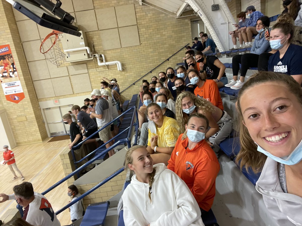 Bucknell_SB's tweet photo. Bison supporting Bison tonight in Lewisburg 🦬
Go @Bucknell_VB
#BackTheBison https://t.co/yAWYb2CTDS