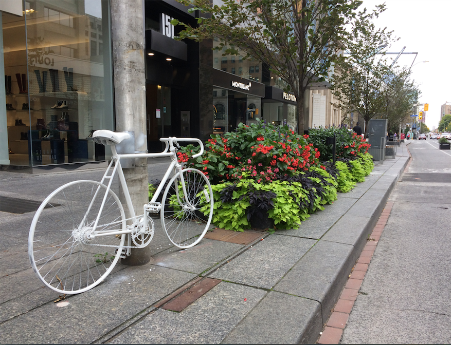 BellsOnBloor's tweet photo. Thanks @respect for refurbishing Darcy's ghost bike, just in time for:

Celebration of Life for our departed friend, Wayne Scott.

Itinerary for Saturday's ride to celebrate Wayne.

1pm High Park, picnic area 26
1:40 Darcy's bike, Yorkville
2pm City Hall, at TO sign
Return to HP https://t.co/8Blq9jc1FE