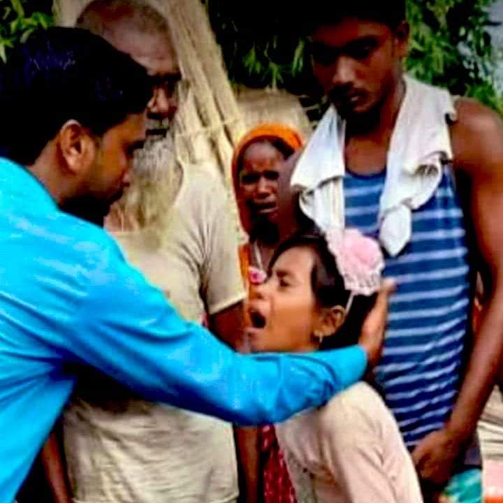 The Scream of this Child explains everything 💔

She became homeless...

She have lost her Father...

#AssamGenocidalEviction 
#alamktr00 

<a href="/alamktr00/">Md Shahnawaz alam शाहनवाज आलम</a> <a href="/PravinSinghal92/">प्रवीण मीना</a> <a href="/lMUKEEM/">مقیم MUKEEM</a> <a href="/IrfanRaazHadi/">Irfan Raaz Hadi ( عرفان )</a> <a href="/FuzailFaiz/">Haji Fuzail Amir Faiz AIMIM</a> <a href="/Qamar__786/">Qamar Jawaid</a> <a href="/AimimZuber/">ZUBER DAFEDAR AIMIM</a>