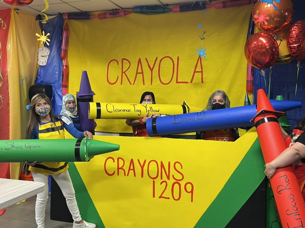 Nicole_J tweet media