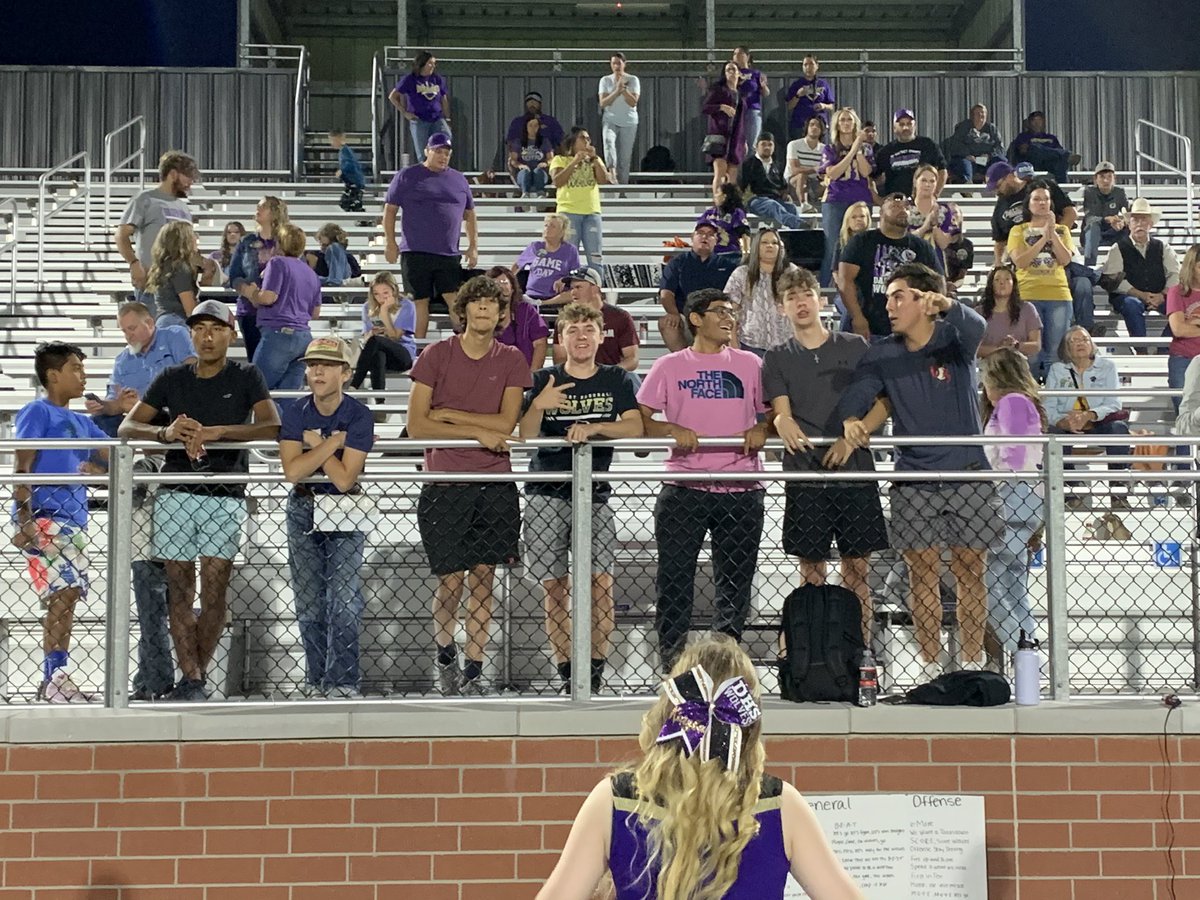 DalhartBoysBB's tweet photo. Couple of our Dalhart Boys Basketball guys cheering on our Football Team tonight in Borger!! 

@DHSWOLVES @scot_wright #GetThisWin https://t.co/3qpGdixDCR