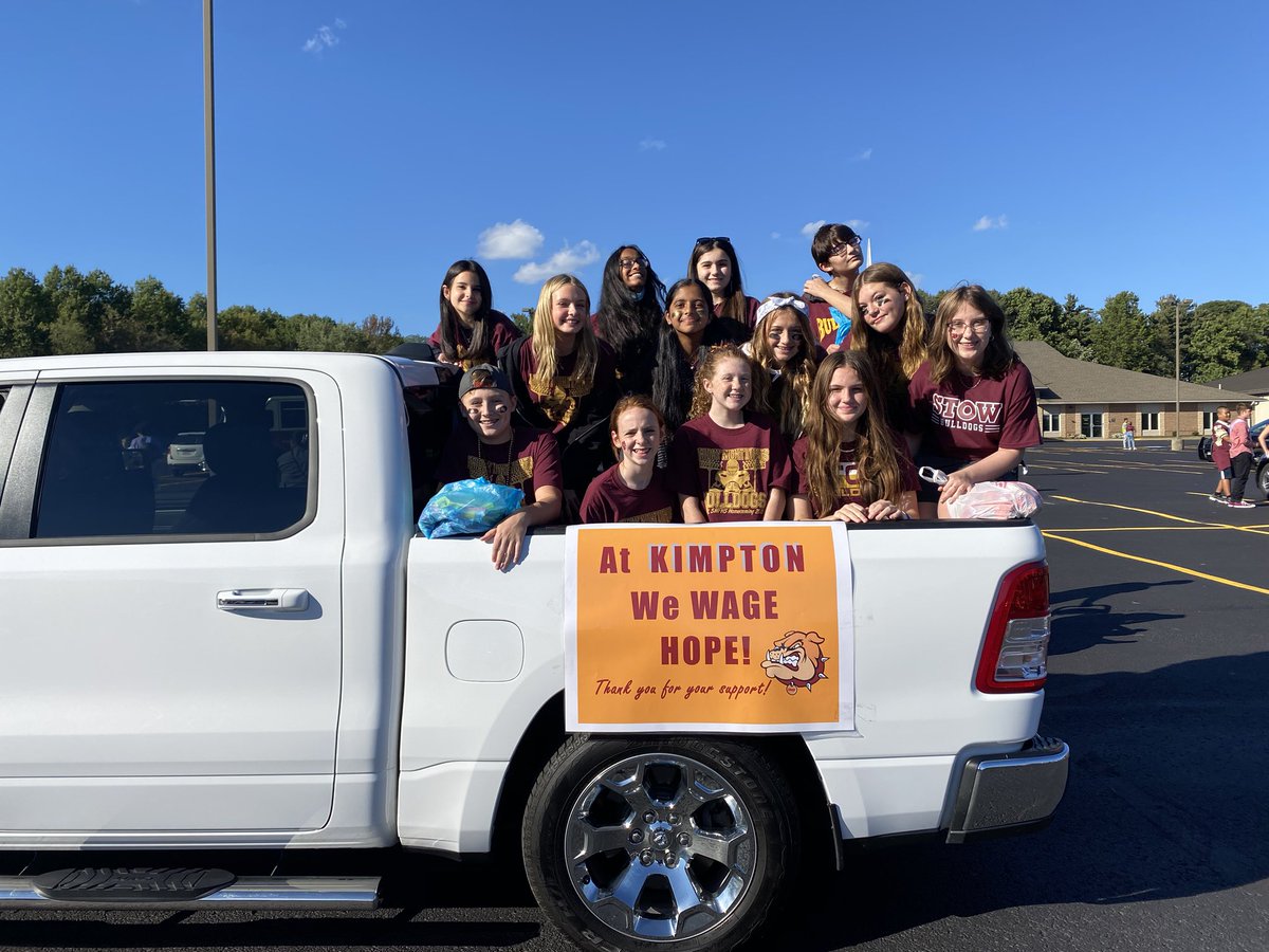 Kimpton Student Council Ready to Kick-Off Homecoming Parade!