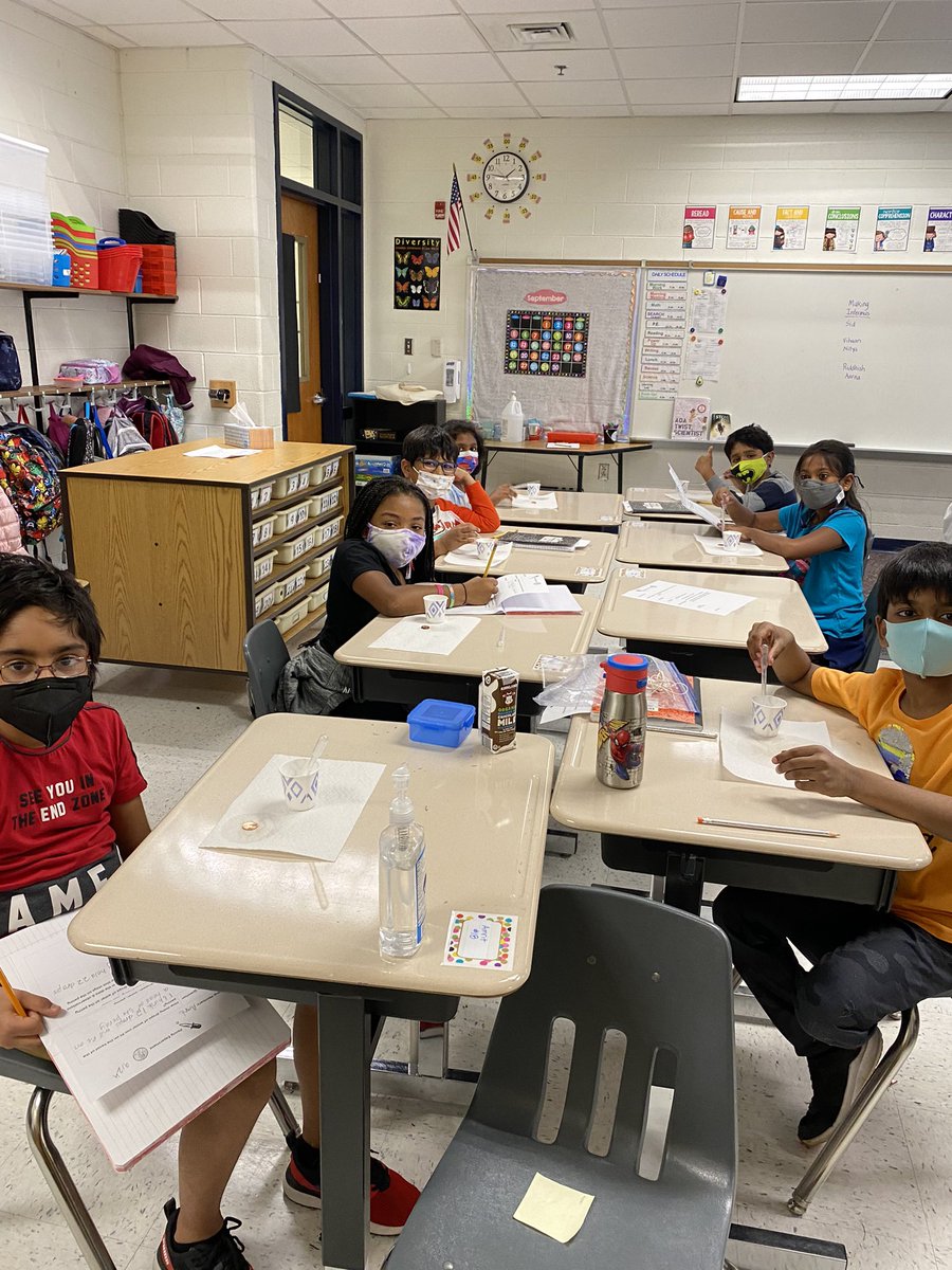 Ahmed3rdRLC's tweet photo. Today we were scientists! We investigated how many drops of water can fit on a penny. We created a hypothesis and then conducted our experiment with some varying results. @RLCPrincipal https://t.co/T90xqeeBWS