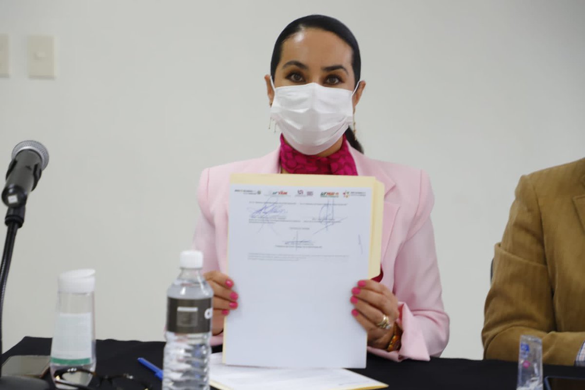 NodoHidalgo's tweet image. Para el @gobiernohidalgo es importante que el conocimiento obtenido por el talento mexicano en el exterior exterior que integra la @RedGlobalMX sea transferido a los estudiantes hidalguenses para ser que ellos estén preparados ante los requerimientos de las áreas de oportunidad.