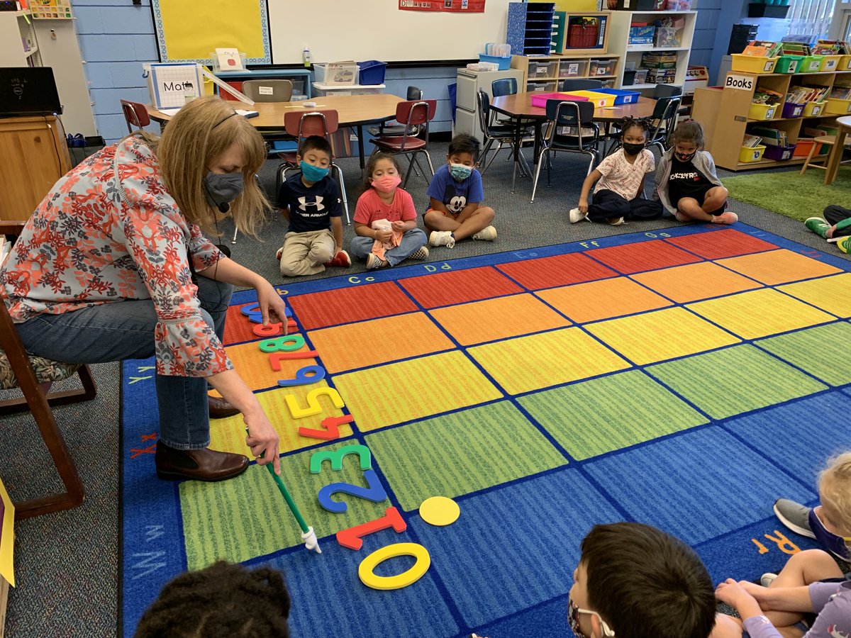 KWBdonovan's tweet photo. Math Talk - telling what comes before and after on a number path.  #KWBPride ⁦@BarrettAPS⁩ https://t.co/dSB3i25DnY