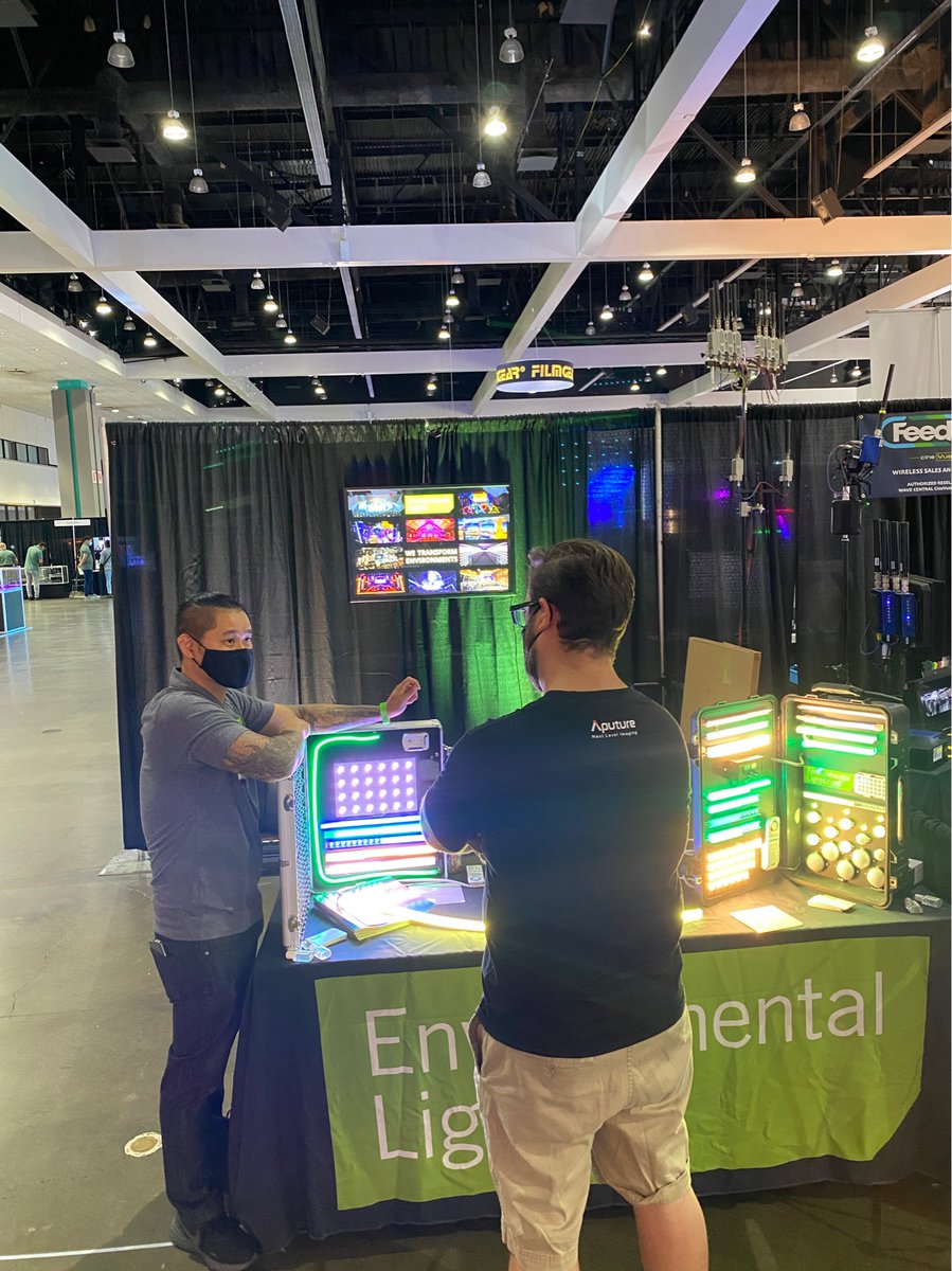 LEDEnviroLights's tweet photo. Our scenic team is having a blast at the Cine Gear LA Expo today! Stop by booth #804 to say hi and check out some of our latest products!

#cinegear #LED #lightingdesign #lighting https://t.co/sQkzFR3WQ0