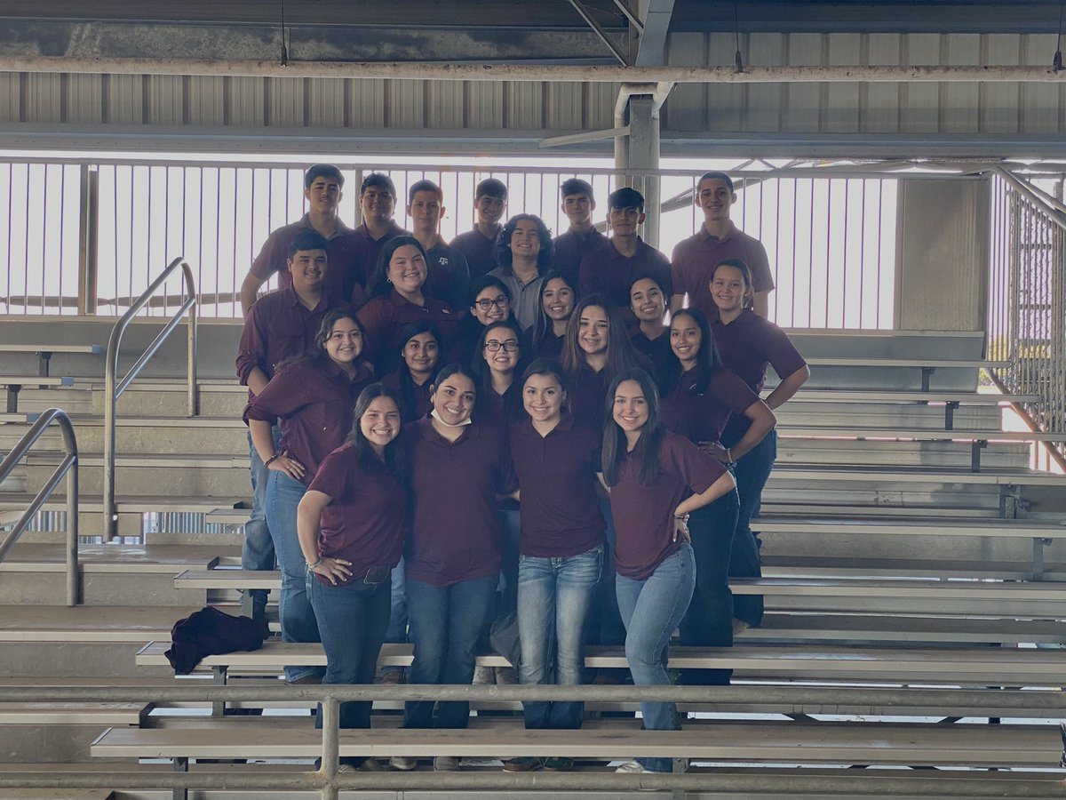 psja_ffa's tweet photo. CVD Plant ID &amp; Land Judging Contest this morning: 
1st Place - Greenhand Plant ID Team
2nd Place - Chapter Plant ID Team
High Point Individual Plant ID Greenhand - Armando Garcia 
2nd Place- Senior Land Judging Team
3rd Place - Greenhand Land Team 
Extremely proud of our kids!! https://t.co/8gq7IkZlEM
