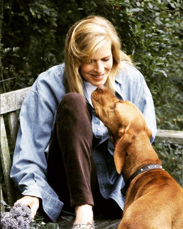 Happy Birthday to Linda McCartney 