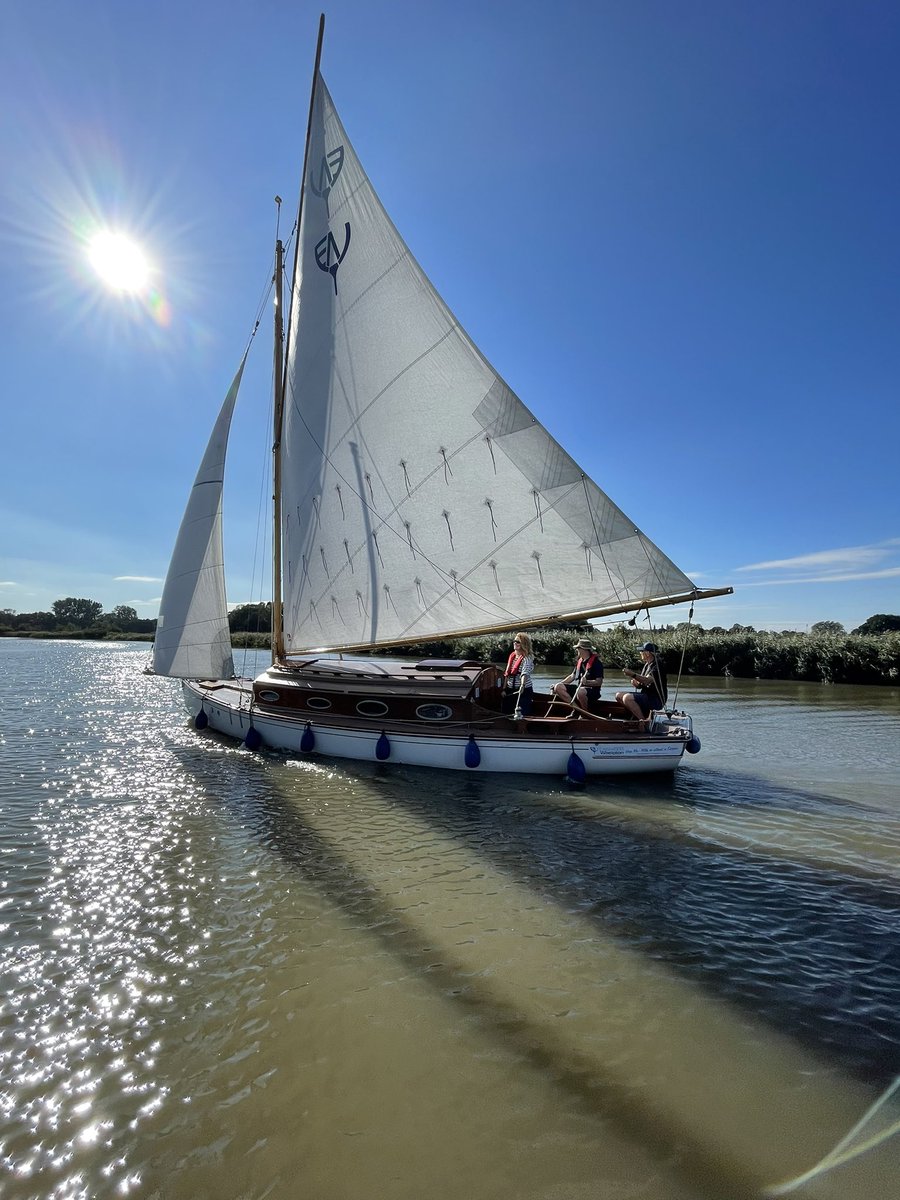 robleigh tweet media