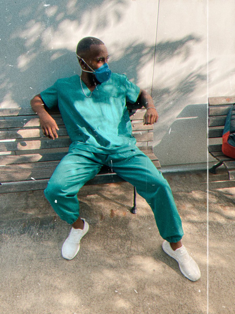 𝕯𝖗. 𝕾𝖑𝖊𝖊𝖟𝖊 tweet media