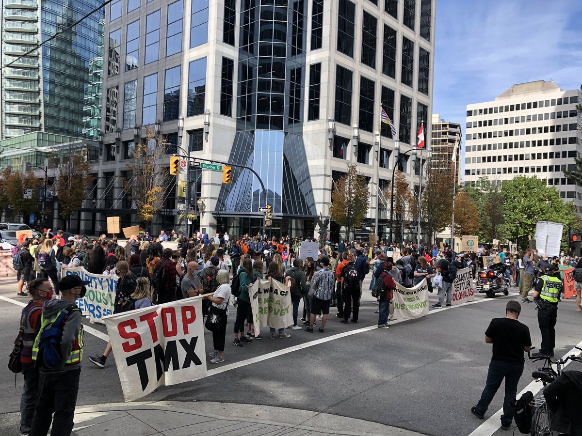 notthatkhalid's tweet photo. Young climate activists have begun occupying Thurlow and Georgia. #NoJusticeNoPeace #UprootTheSystem #ActionOverDelay https://t.co/U62QwqVtuE
