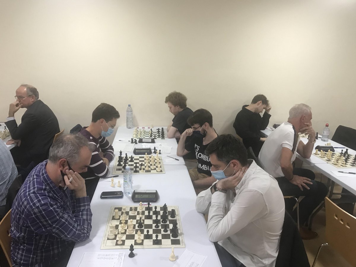 GothamChess on X: Played some chess in Washington Square Park today. Very fun, tons of people—humbled by how big chess has gotten and appreciate you all! / X