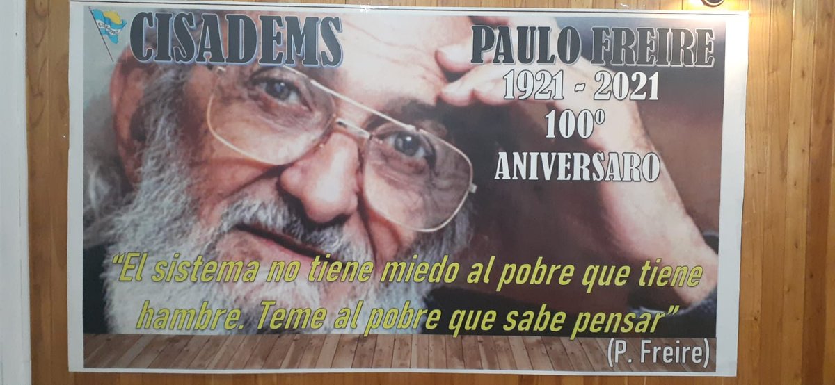 cisadems2's tweet photo. #SantiagodelEstero 
#Argentina
En minutos más, el Noti CISADEMS en vivo por facebook, dedicado a Paulo Freire.
Está lista la sala de transmisión
#FREIRE
#EducarNoLucrar https://t.co/lId5KGflsh