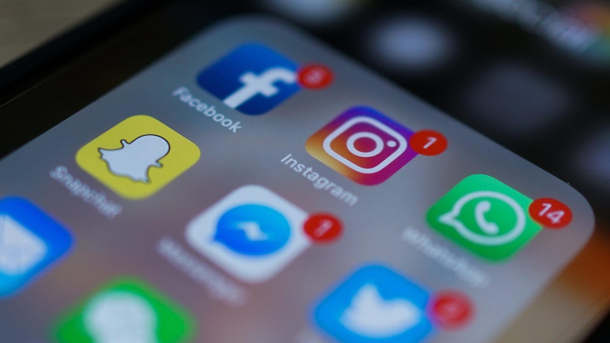 Can't Hear Your Instagram Stories? It's an iOS 15 Bug
