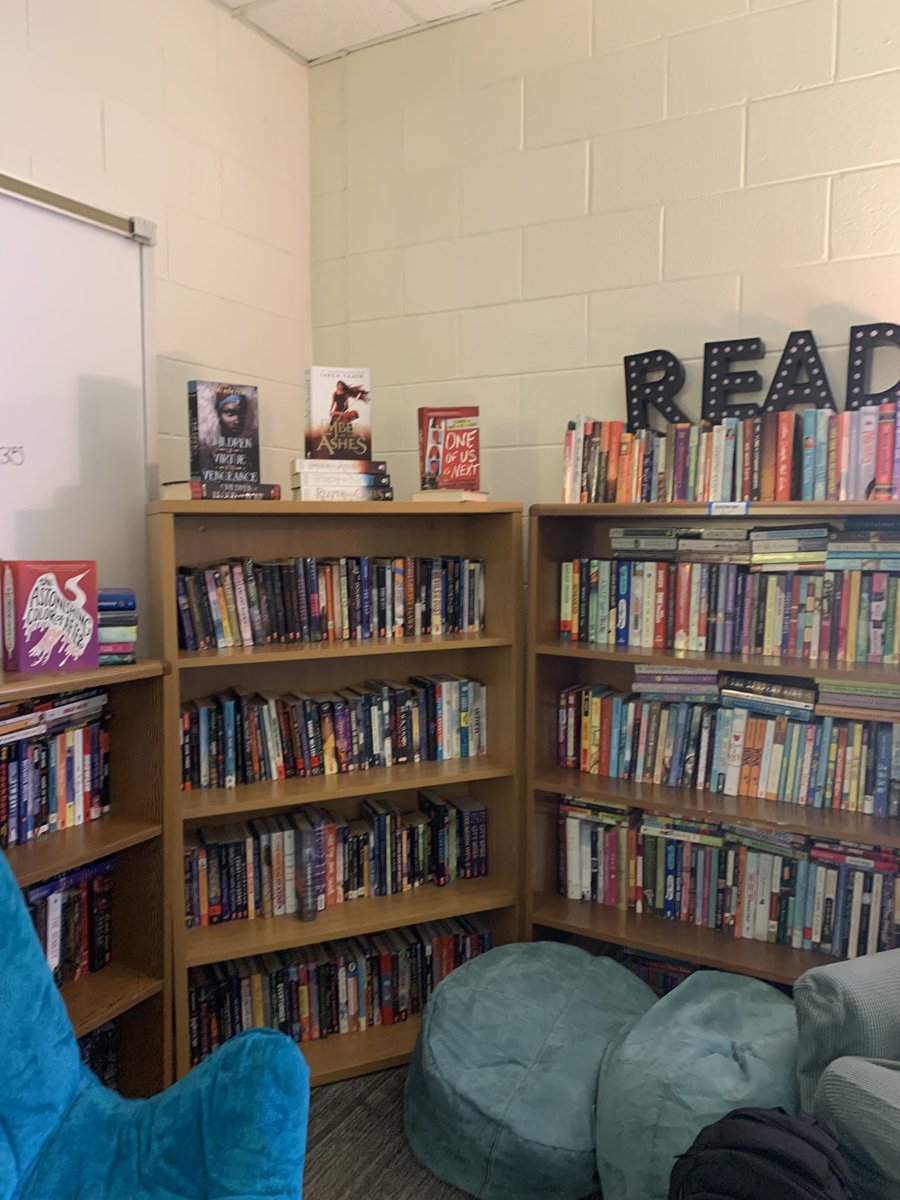 Ss ⁦<a href="/RBMS_Official/">River Bend M.S.</a>⁩ have more than one shot at reading in these amazing classroom libraries! ⁦<a href="/evihickman1/">EviHickman</a>⁩ ⁦@Martinez_LCPS⁩ ⁦@nslev116⁩ ⁦@ashleyfellis⁩