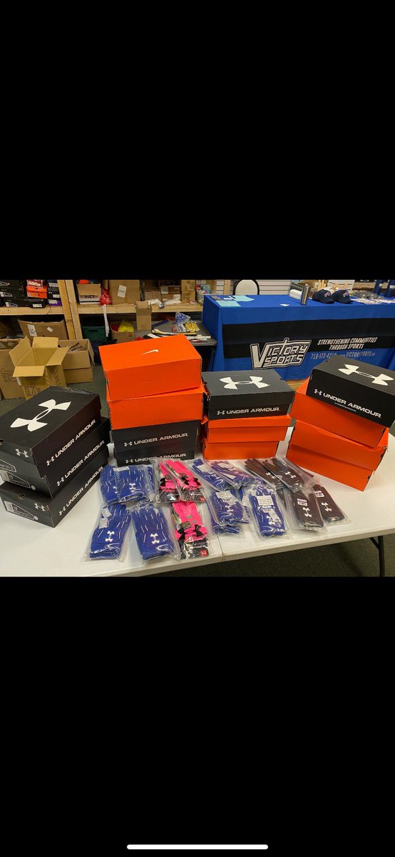 KW_Football_'s tweet photo. HUGE thank you to @VictorySportsGO  for dropping off new cleats, gloves, and tackling pads to our football program today❕🙌❕🙏❕🙌❕🙏

We truly appreciate your support of the Blue Devils football❕😈🏈

@wny_football @MrSection6 @KenTonAthletics @WNYAthletics https://t.co/Ey7Ehfk3Wo