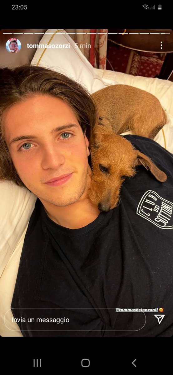 miky25395680's tweet photo. E niente, quando stai bene e sei felice vuoi urlarlo al mondo intero. Ci sta…😘! Ma che pomiciona Gilda con Tommi 😍❤️😍! #txvip #tommasostanzani https://t.co/6EneJUVSV7