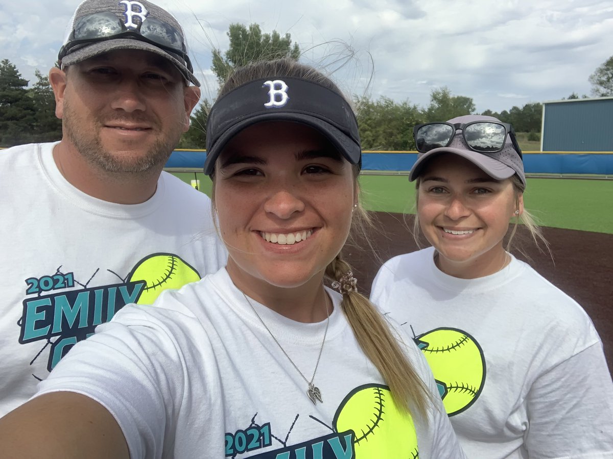 BCCSoftball's tweet photo. Had a great day on the field today, it feels so good to play for something bigger than the game! Thank you to the @Play4Em and Brent and Mollie Beers for providing these shirts! Always playing for you! #flyhigh6 ๐ฆ๐ค ๐ฅ๐พ https://t.co/YWTVLcQxXW